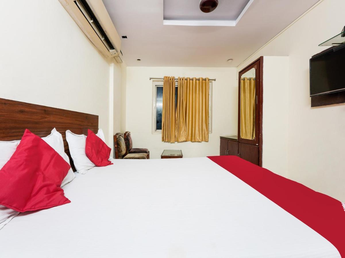 Spot On Hotel Supriya Vijayawāda Eksteriør billede