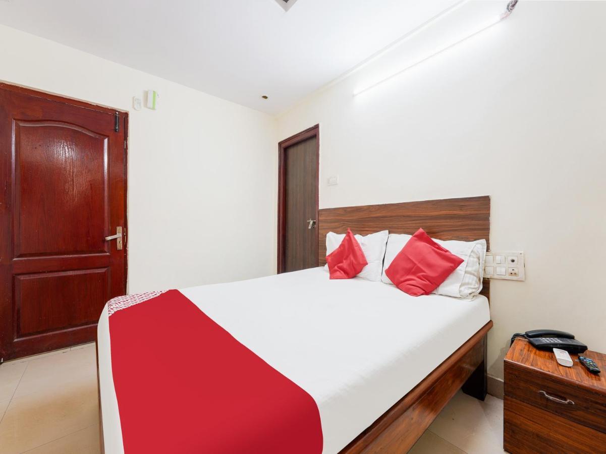 Spot On Hotel Supriya Vijayawāda Eksteriør billede
